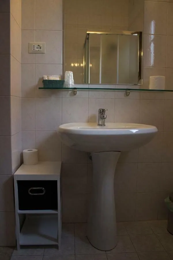 Albergo Felice Sottomarina 0*,